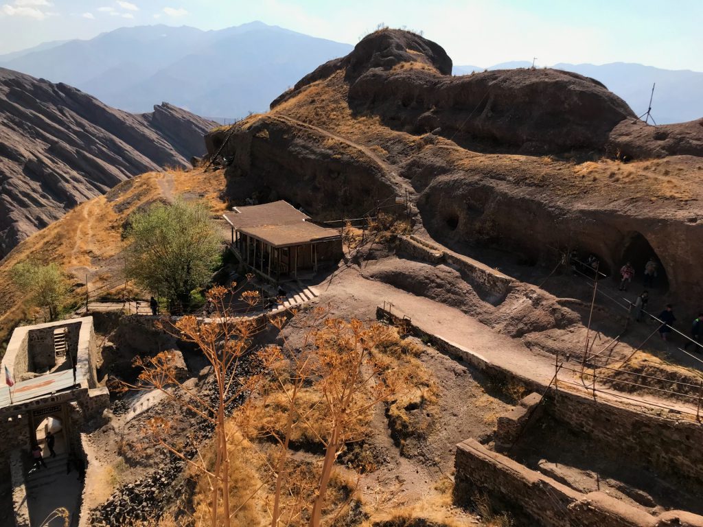 قلعه الموت بر فراز کوهستان البرز